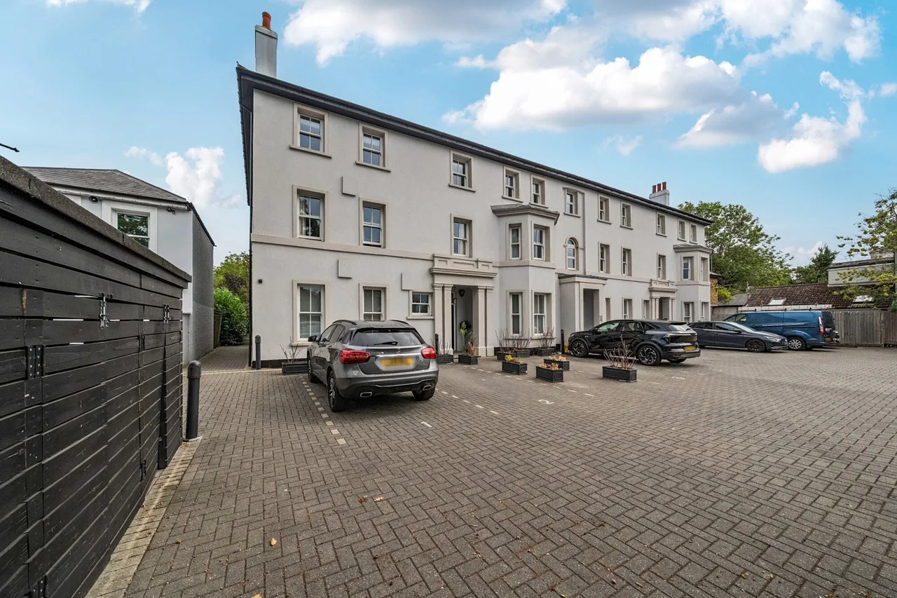Bromley Common, BR2, photo 16