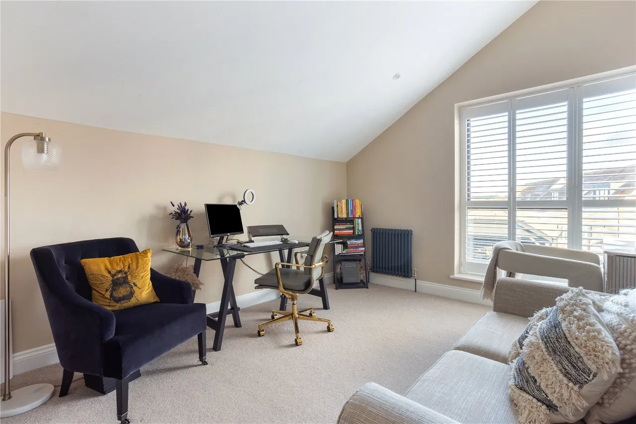 The Street, Dockenfield, Farnham, Surrey, GU10 4HR, photo 12