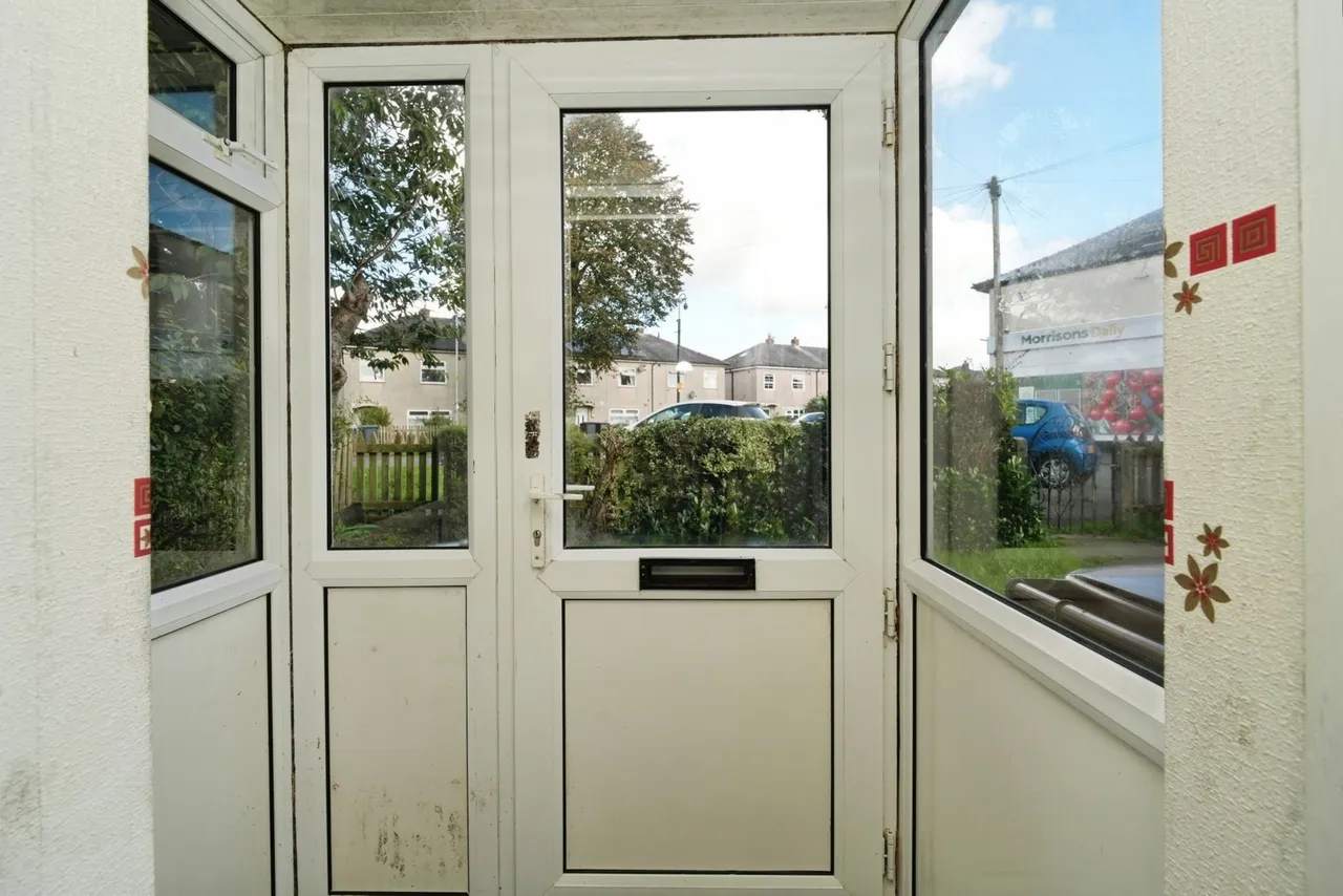North Street, Colne, BB8, photo 4