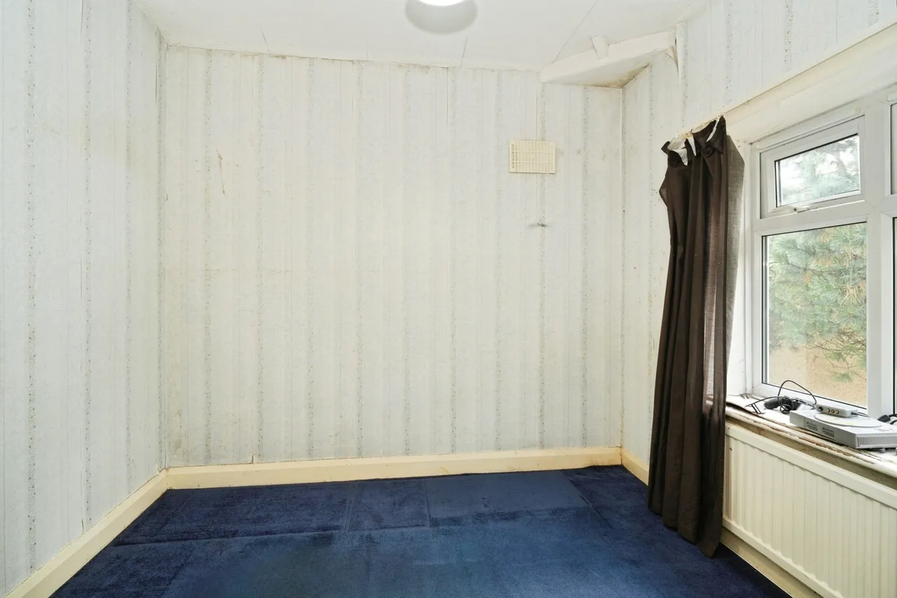 North Street, Colne, BB8, photo 12