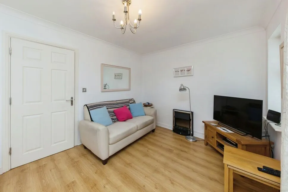 Whittaker Close, Congleton, CW12, photo 9