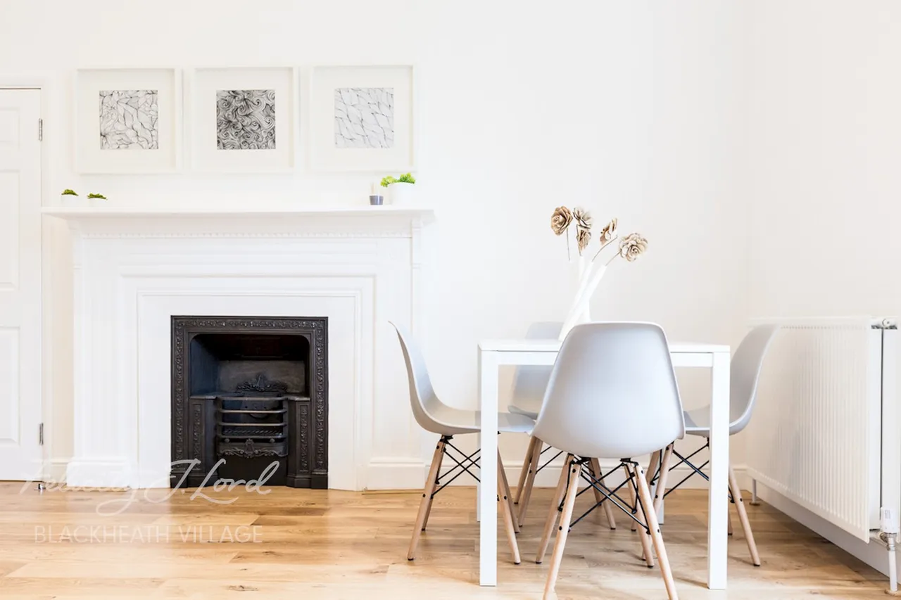 Somertrees Avenue, London, photo 5