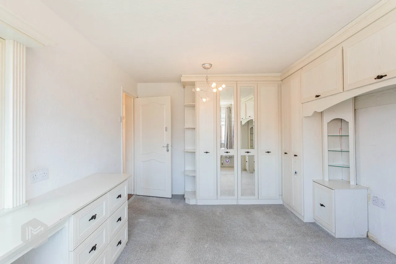 Grange Avenue, Little Lever, Bolton, BL3 1NT, photo 8