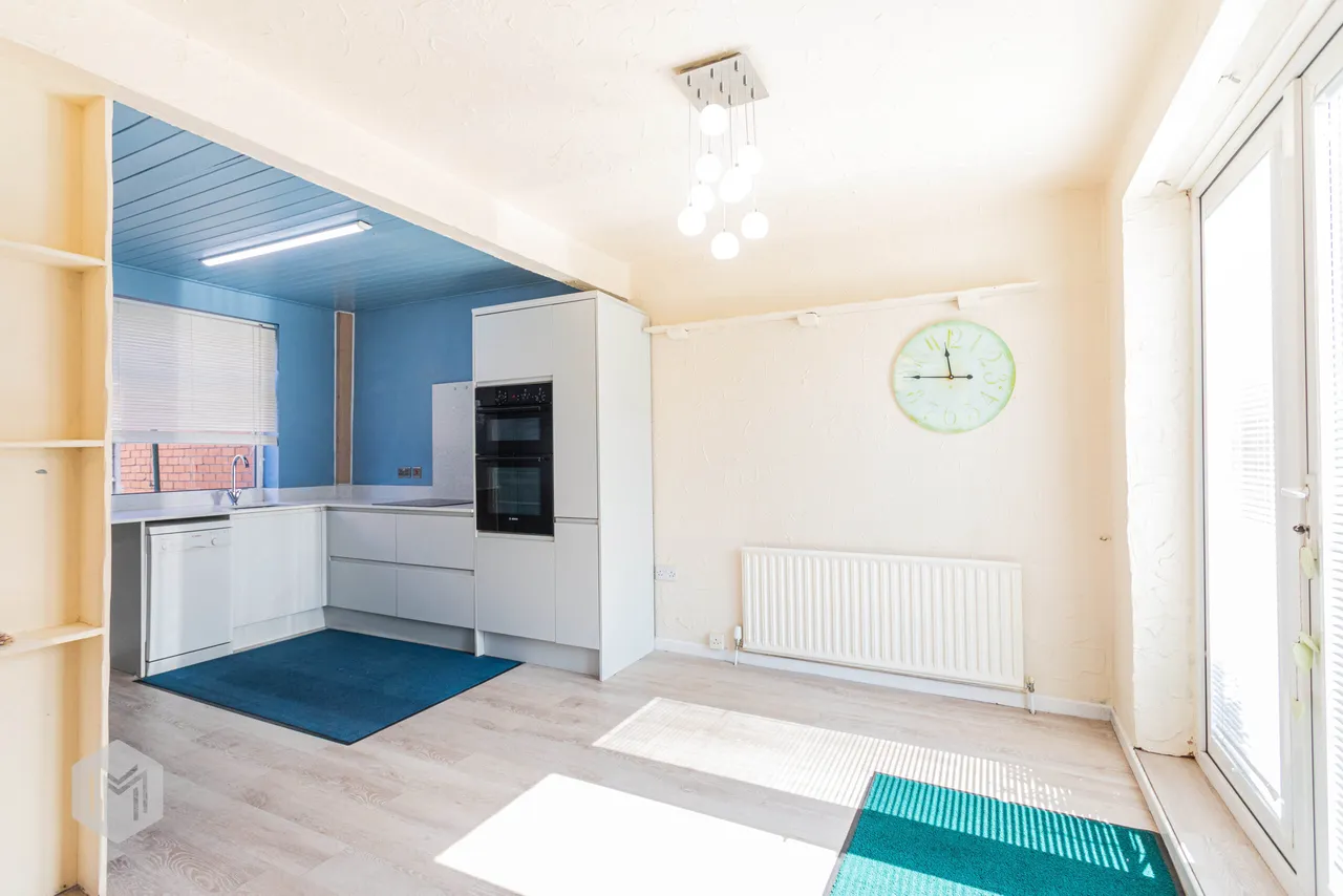 Grange Avenue, Little Lever, Bolton, BL3 1NT, photo 6
