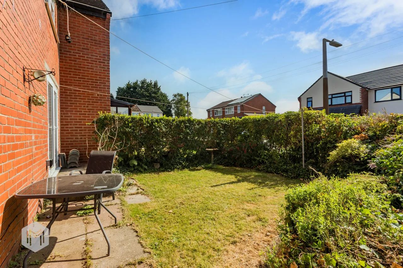 Grange Avenue, Little Lever, Bolton, BL3 1NT, photo 15