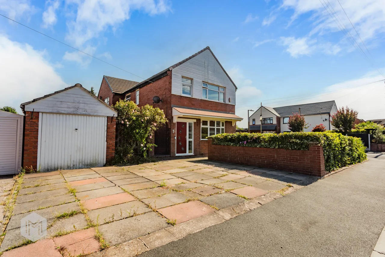 3 bed house for sale — Grange Avenue, Little Lever, Bolton, BL3 1NT