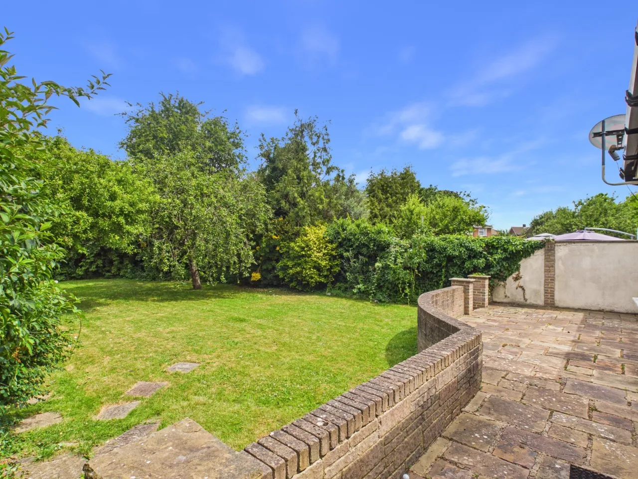 Grosvenor Road, Staines-upon-Thames, TW18, photo 5