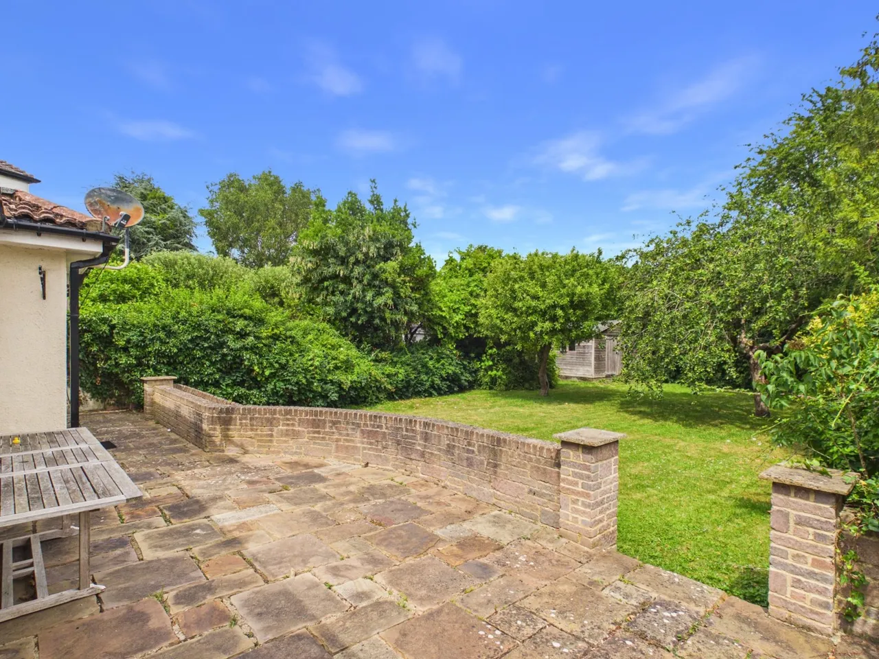 Grosvenor Road, Staines-upon-Thames, TW18, photo 11