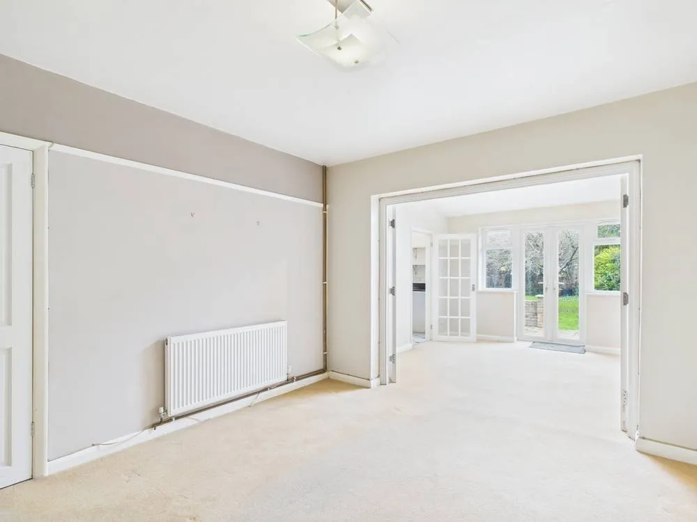 Grosvenor Road, Staines-upon-Thames, TW18, photo 4