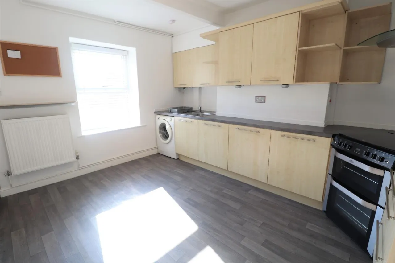 Woodland View, Calverley, LS28, photo 4