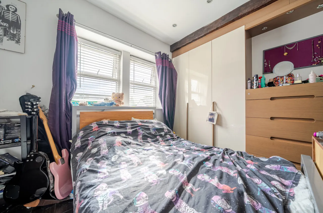 Woodland View, Calverley, LS28, photo 12