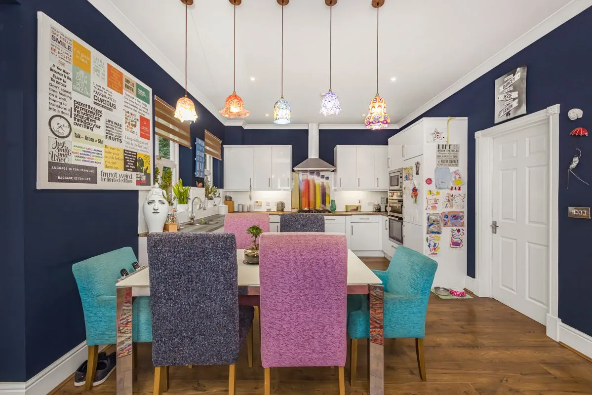 Brandesbury Square, Woodford Green, IG8, photo 9