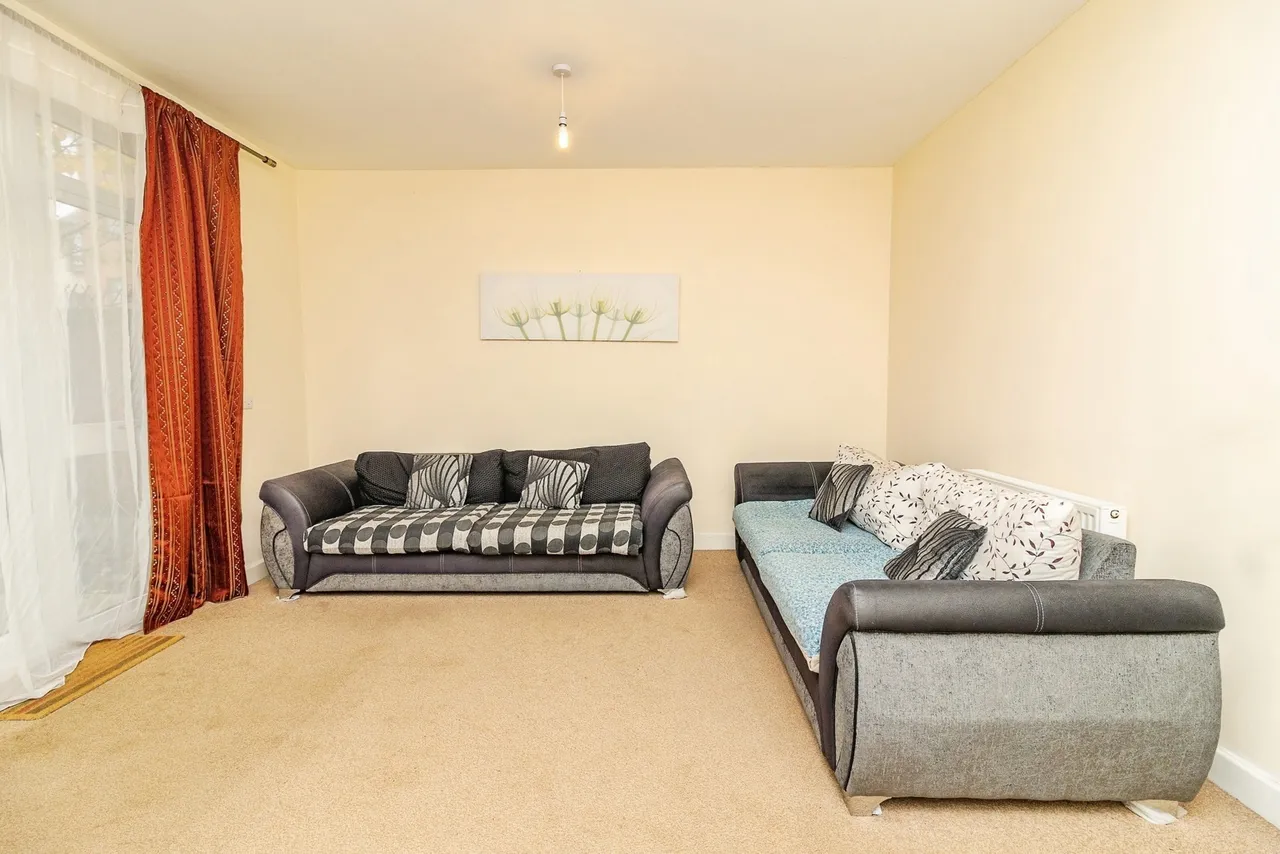 Langham Way, Ashland, Milton Keynes, Buckinghamshire, MK6, photo 6