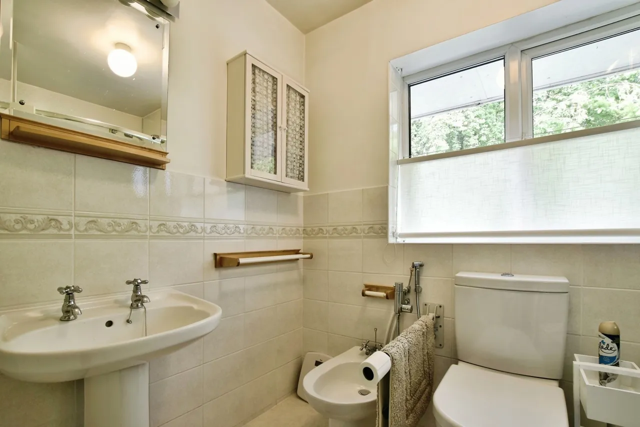 Bentinck Road, Altrincham, Greater Manchester, WA14, photo 9