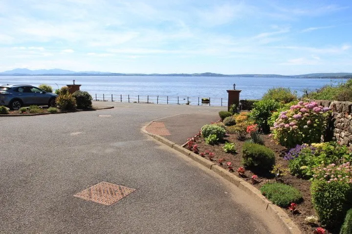 Redcliffe Manor, Skelmorlie, North Ayrshire, PA17, photo 9