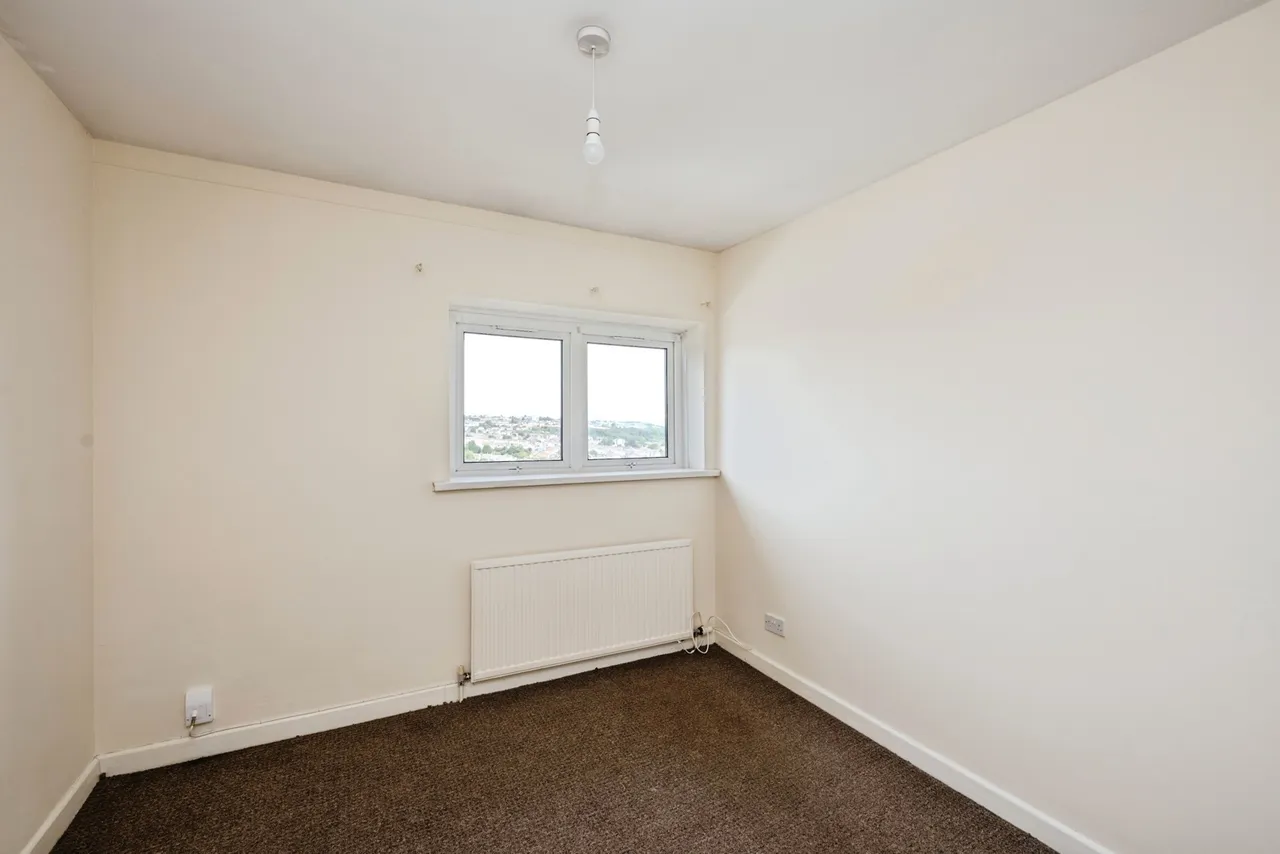 Gomer Road, Townhill, SA1, photo 10