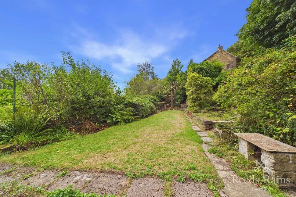 Lowergate, Longwood, Huddersfield, HD3, photo 3