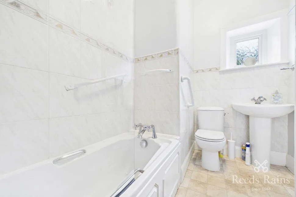 Lowergate, Longwood, Huddersfield, HD3, photo 12