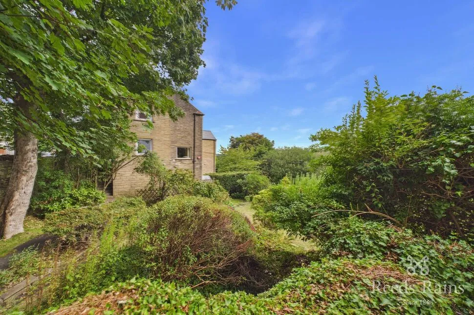 Lowergate, Longwood, Huddersfield, HD3, photo 2