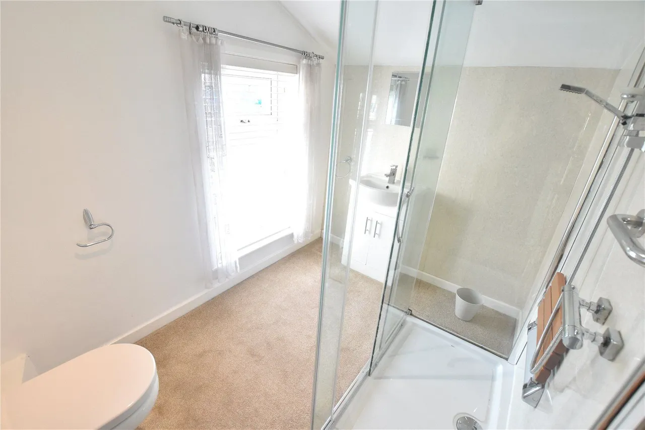 Claybank Street, Heywood, OL10, photo 16