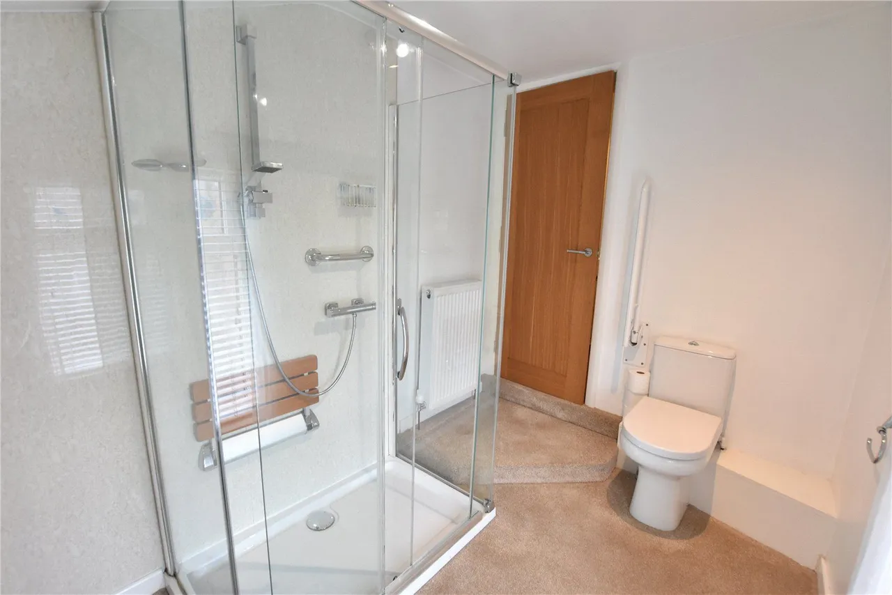 Claybank Street, Heywood, OL10, photo 18