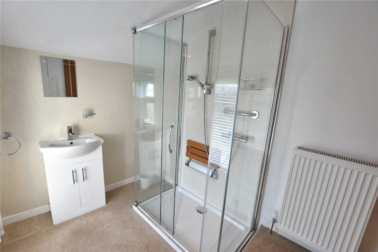 Claybank Street, Heywood, OL10, photo 17