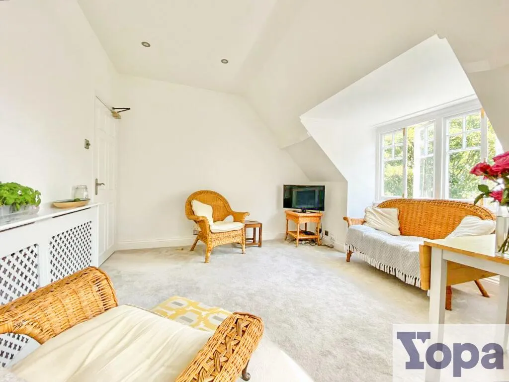West Overcliff Drive, Bournemouth, BH4, photo 6