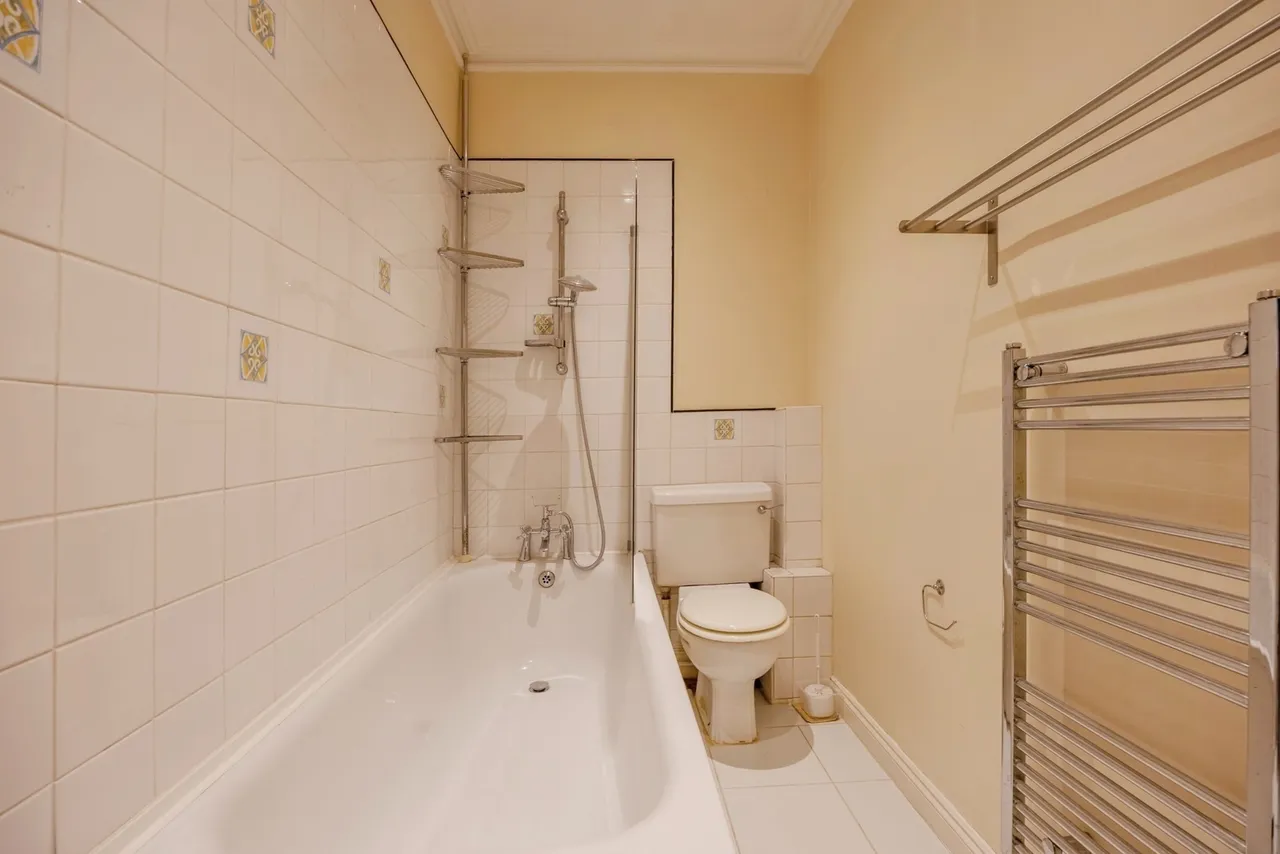 Sanderstead Road, SOUTH CROYDON, Surrey, CR2, photo 15