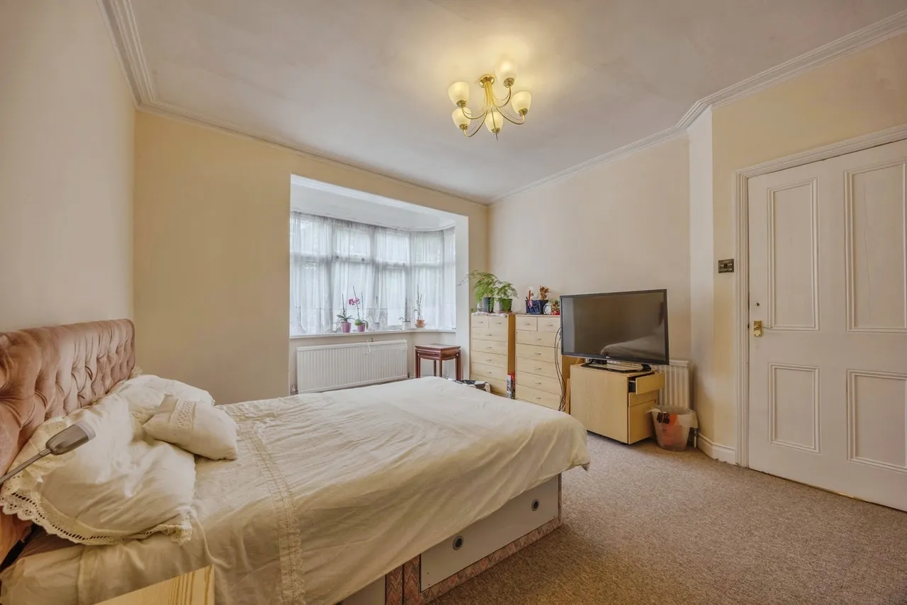 Sanderstead Road, SOUTH CROYDON, Surrey, CR2, photo 8