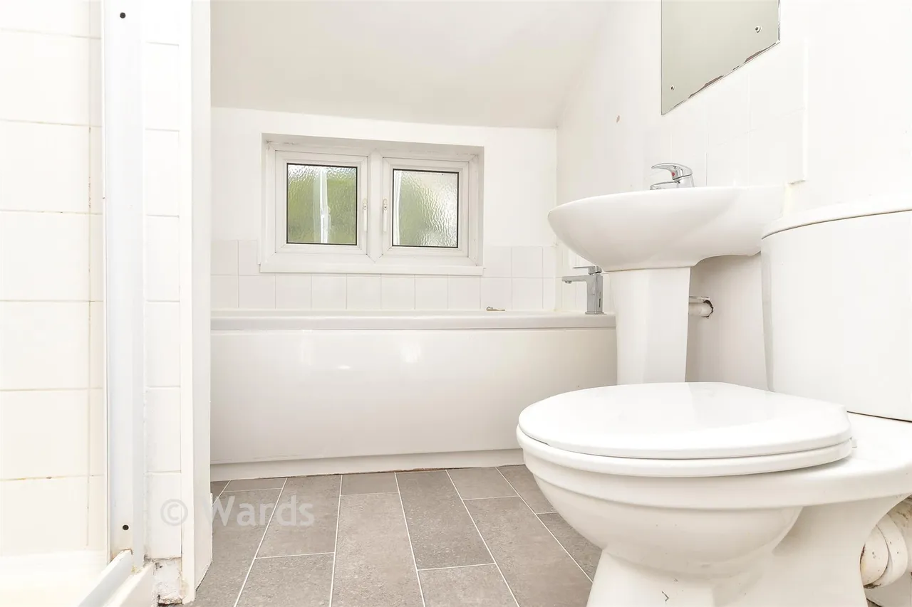 Dartford Road, Farningham, DA4, photo 13