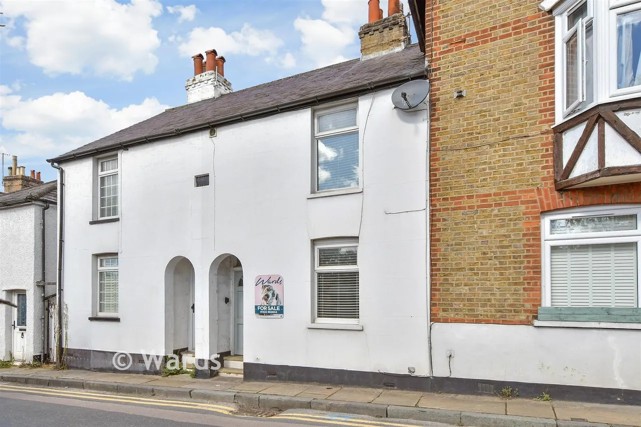 2 bed house for sale, Dartford Road, Farningham, DA4
