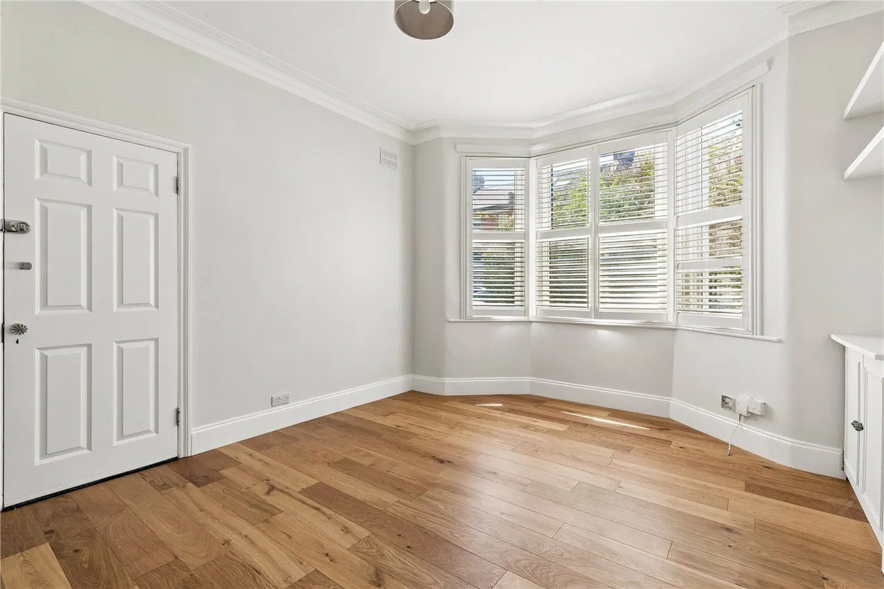 Crusoe Road, Mitcham, CR4, photo 5