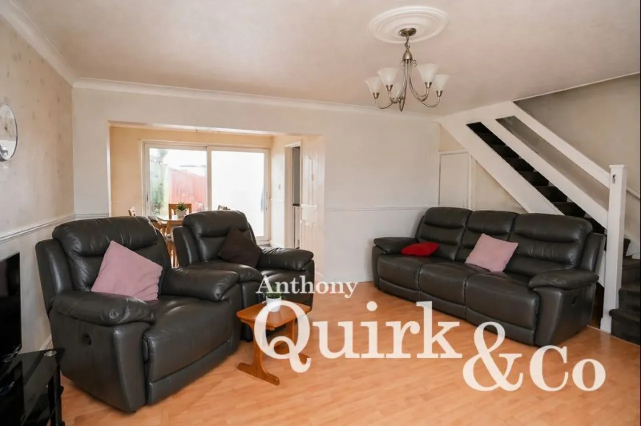 Suffolk Walk, Canvey Island, SS8, photo 2
