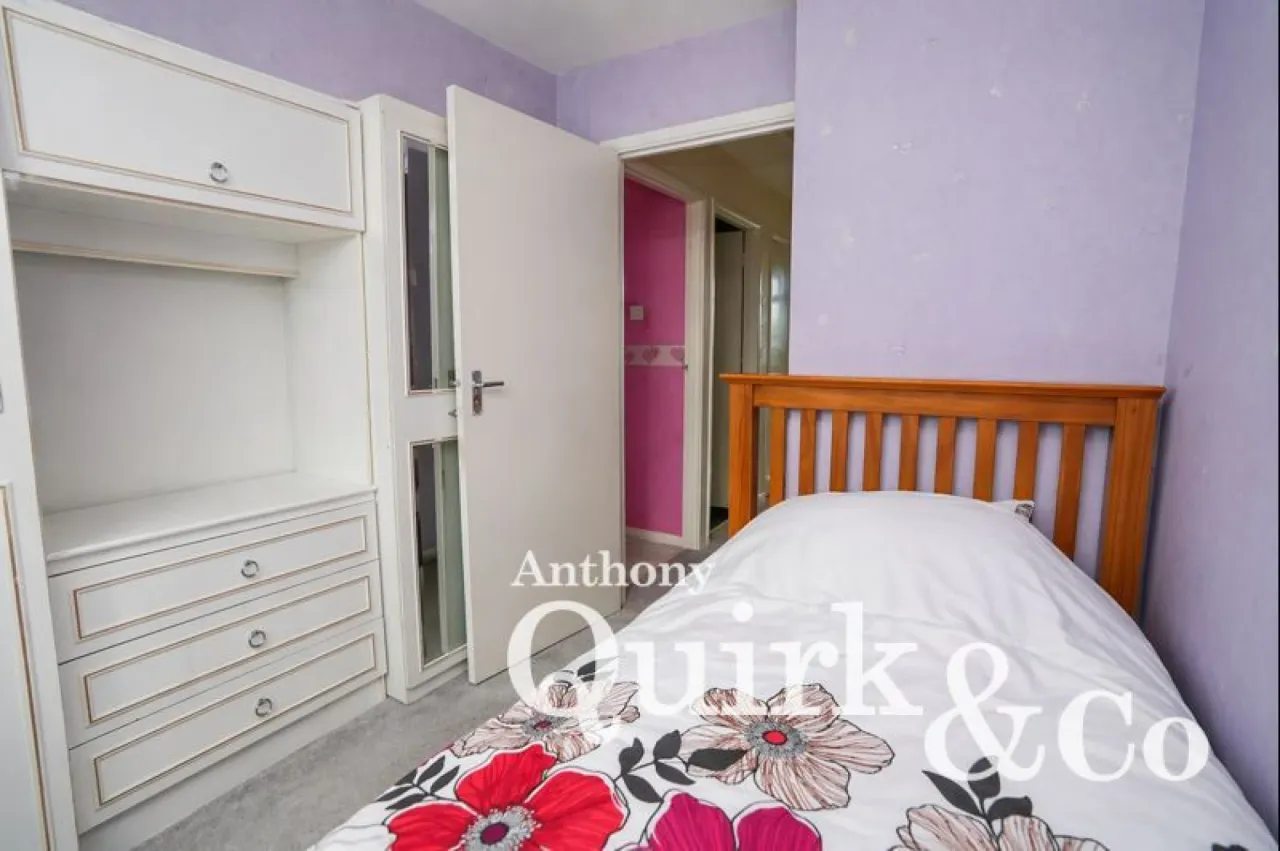 Suffolk Walk, Canvey Island, SS8, photo 15