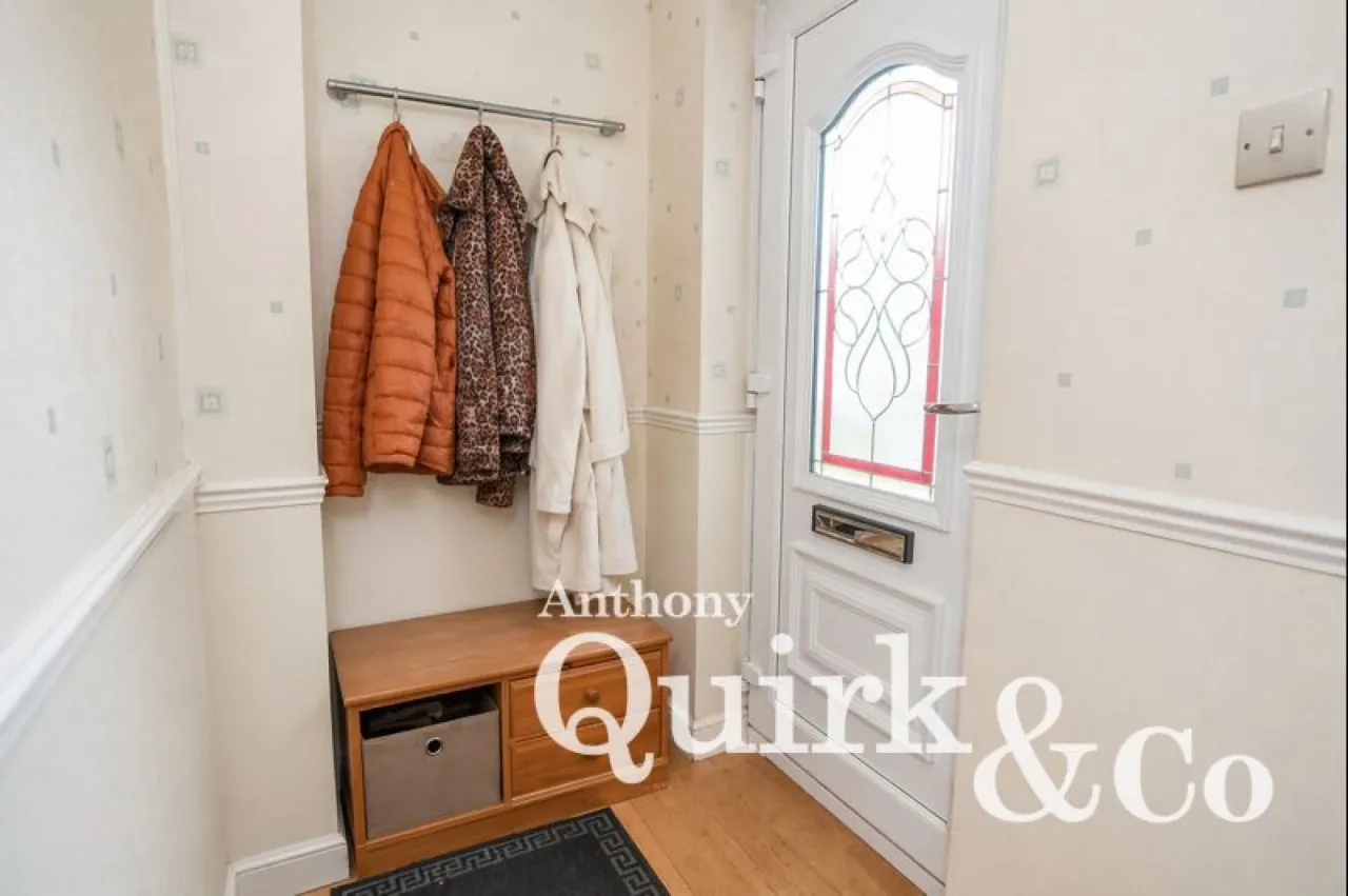 Suffolk Walk, Canvey Island, SS8, photo 9
