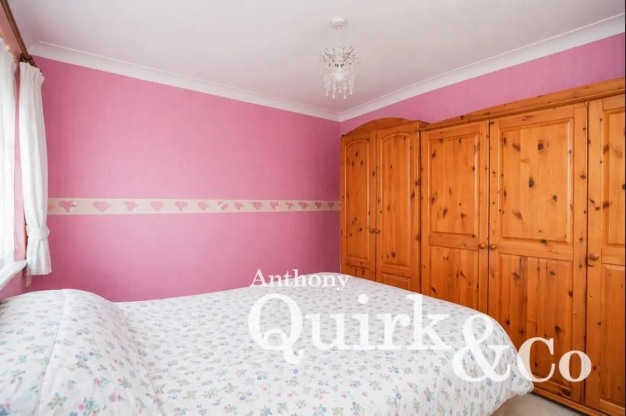 Suffolk Walk, Canvey Island, SS8, photo 14