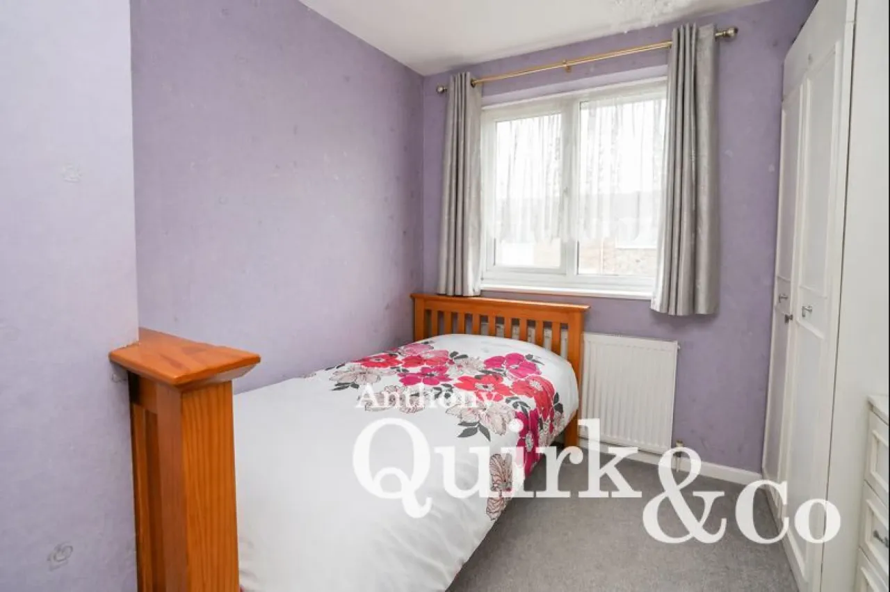 Suffolk Walk, Canvey Island, SS8, photo 16