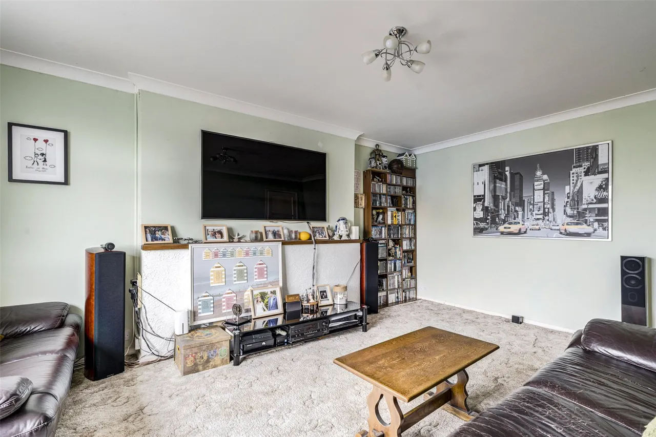 Chesham Close, Goring-by-Sea, BN12, photo 12