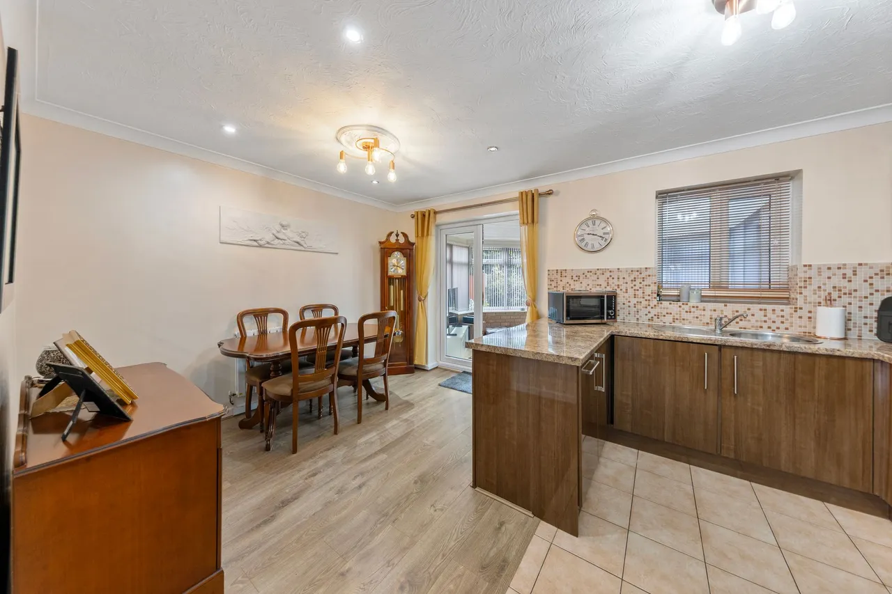 Dalewood Close, Warrington, Warrington, WA2 7GA, photo 22