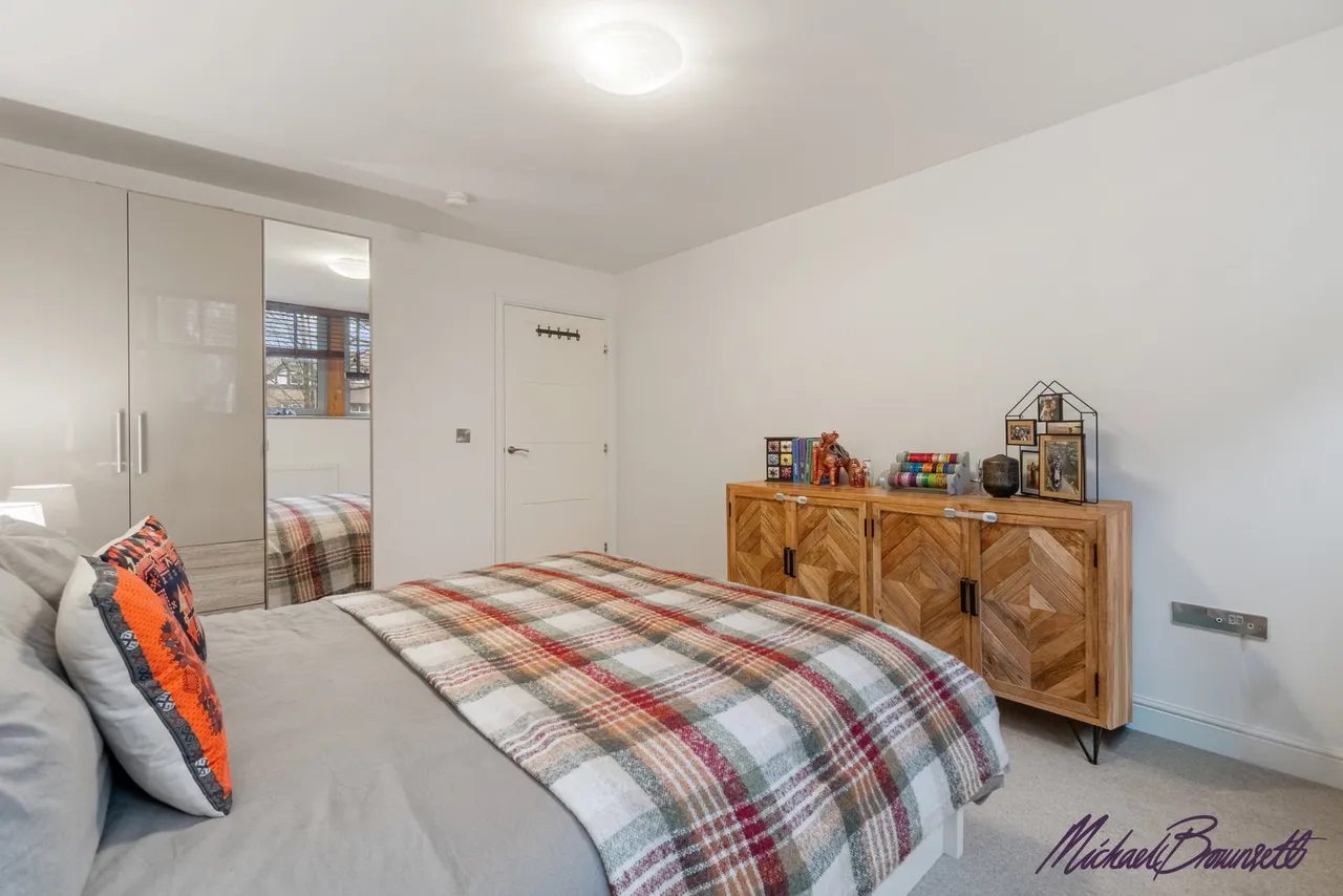 Green End, Clayton, BD14, photo 11