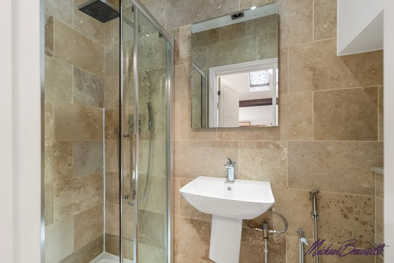 Green End, Clayton, BD14, photo 19
