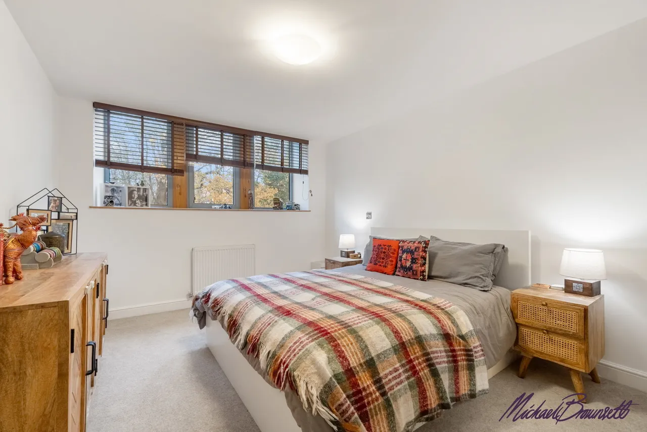 Green End, Clayton, BD14, photo 10