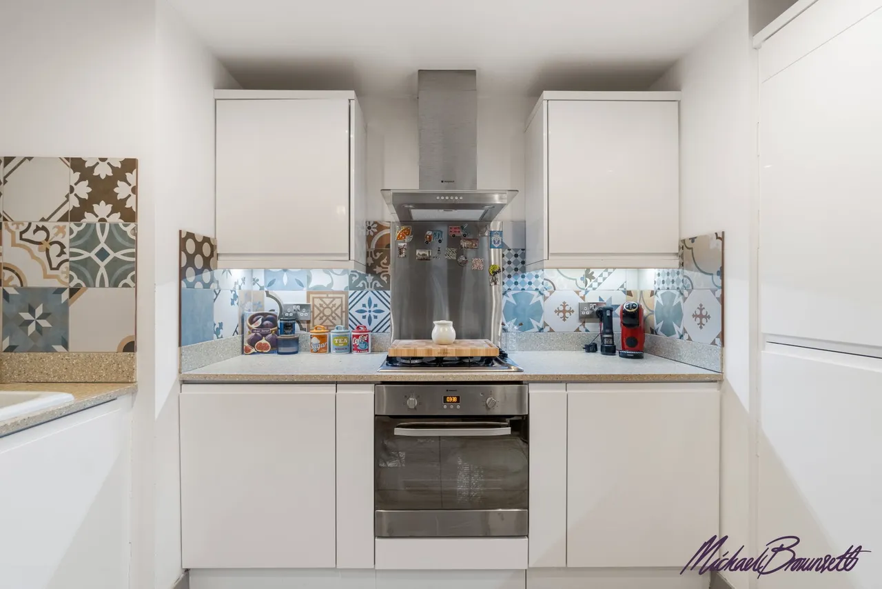 Green End, Clayton, BD14, photo 9