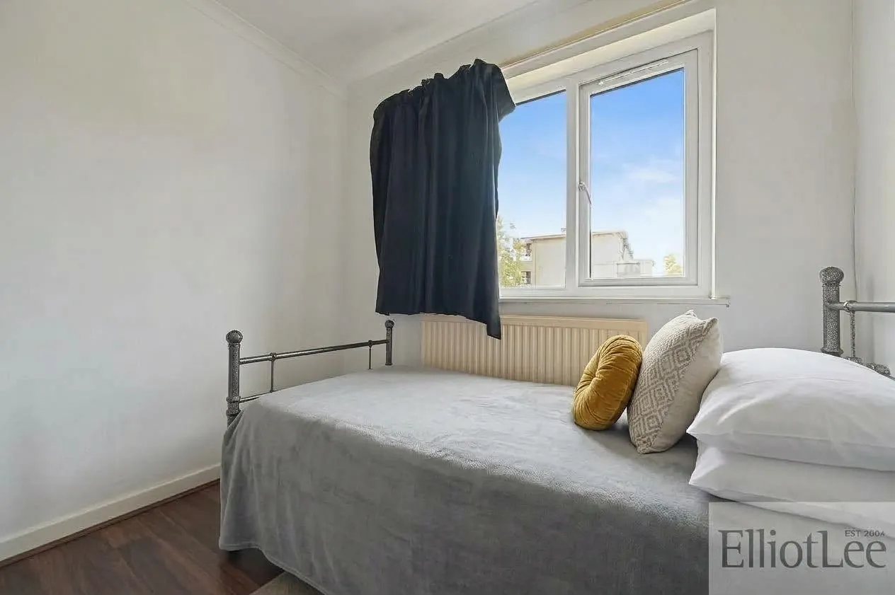 Chestnut Grove, Wembley, HA0, photo 8