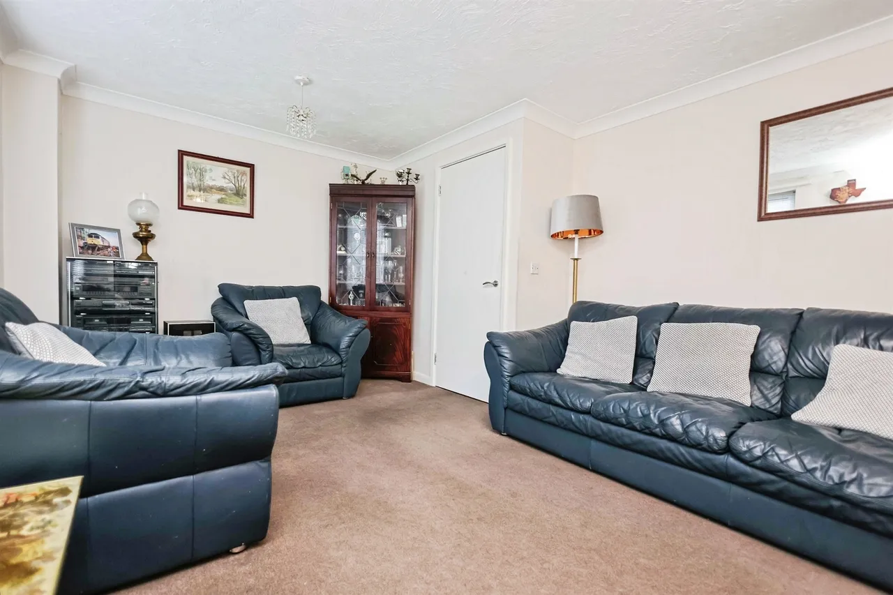 Thistle Lane, Bartley Green, B32, photo 7