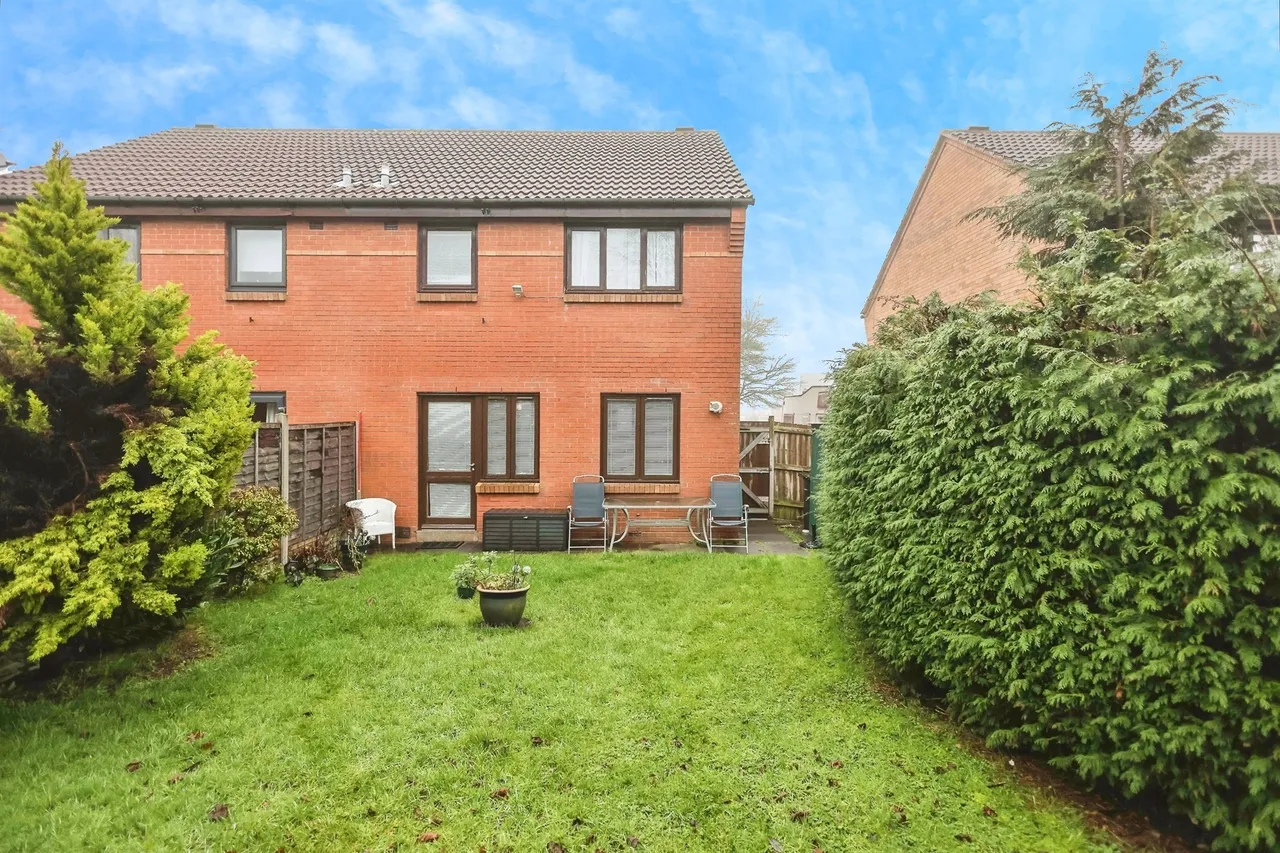 Thistle Lane, Bartley Green, B32, photo 14