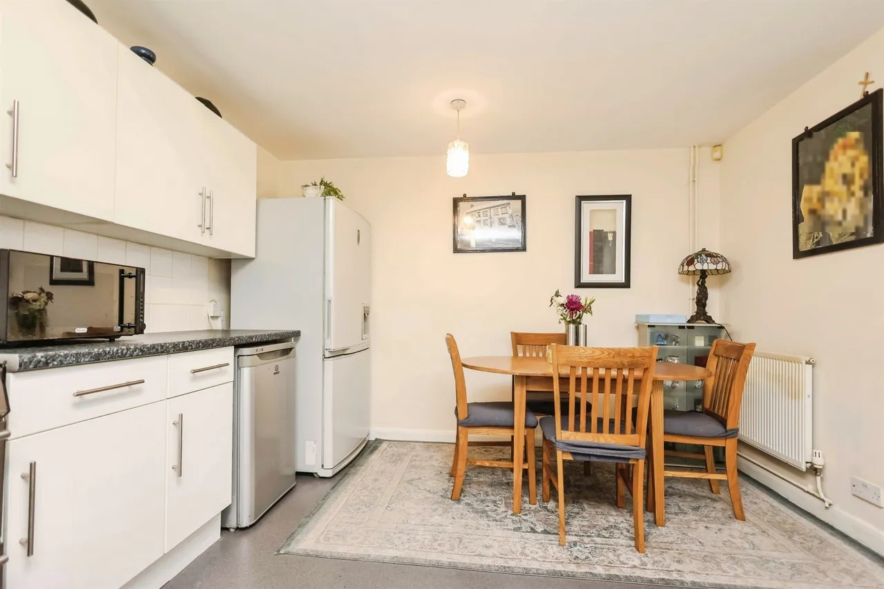 Thistle Lane, Bartley Green, B32, photo 5