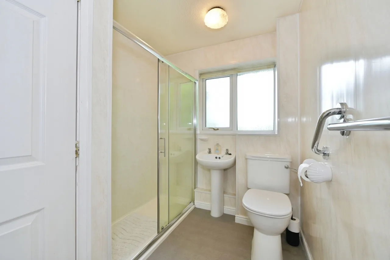 Roydfield Drive, Waterthorpe, Sheffield, S20, photo 16