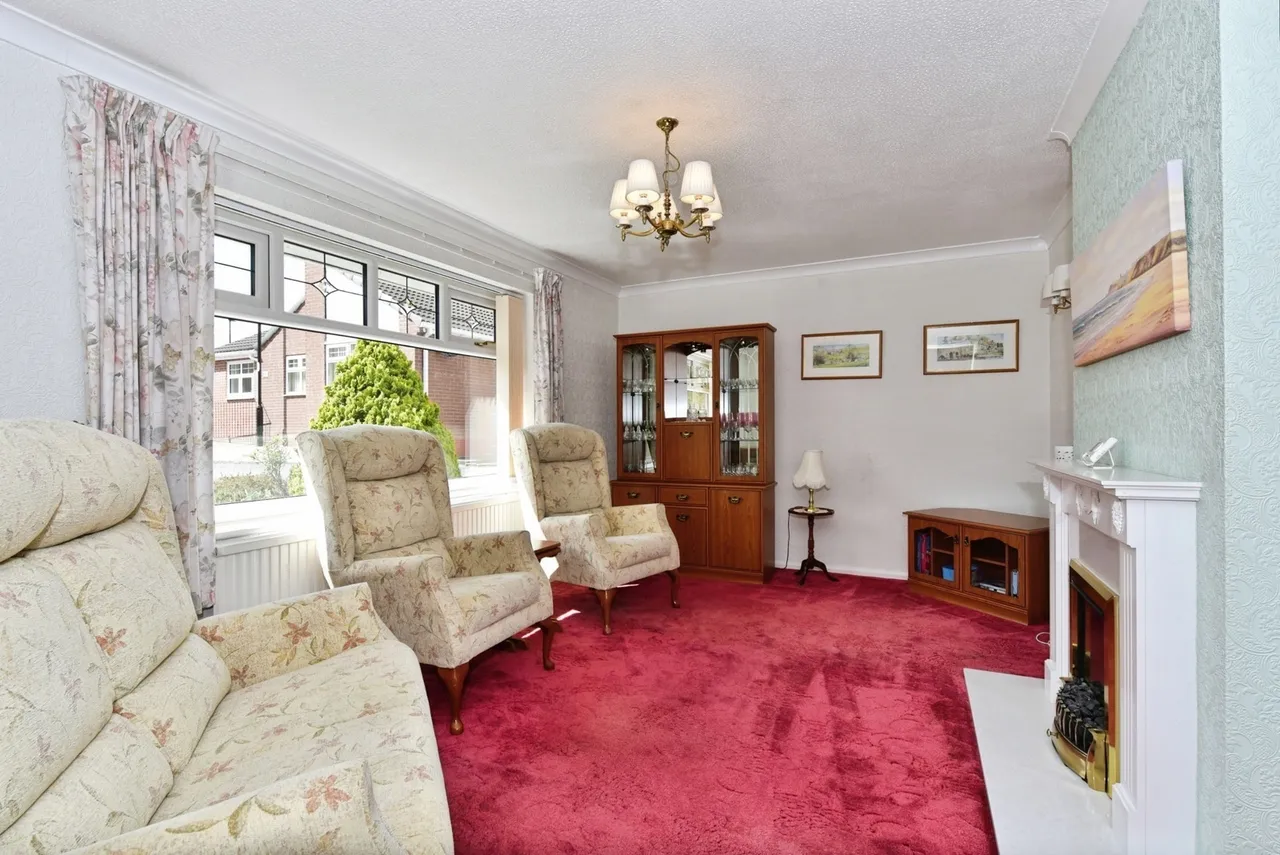Roydfield Drive, Waterthorpe, Sheffield, S20, photo 6