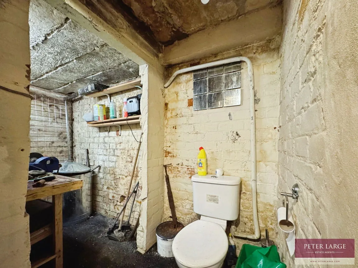 Elwy Street, Rhyl, Denbighshire, LL18 1BP, photo 5